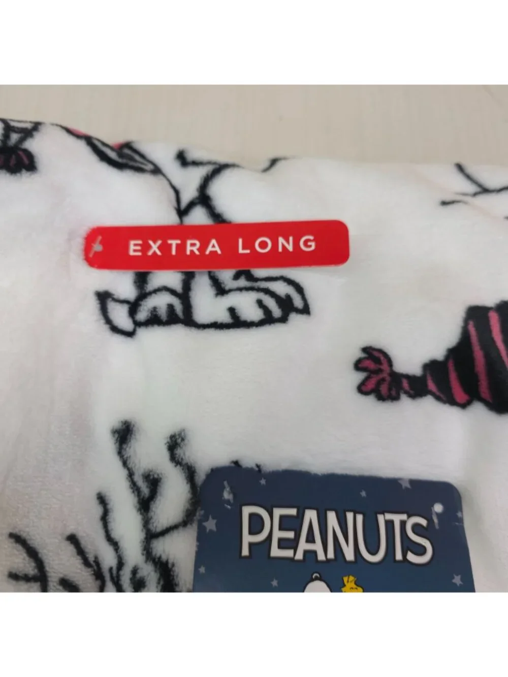 Peanuts Snoopy Extra Long Plush Pet Throw Blanket 60x70